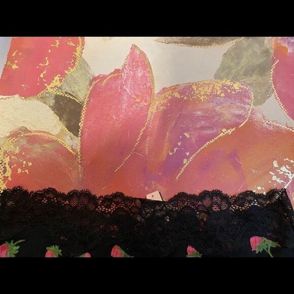 🛍️Victoria Secret  sexy  Hiphugger/Hipster Women’s Panties Size:M💥 - Picture 9 of 9